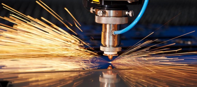 Custom-laser-cutting-how-it-works-820x365