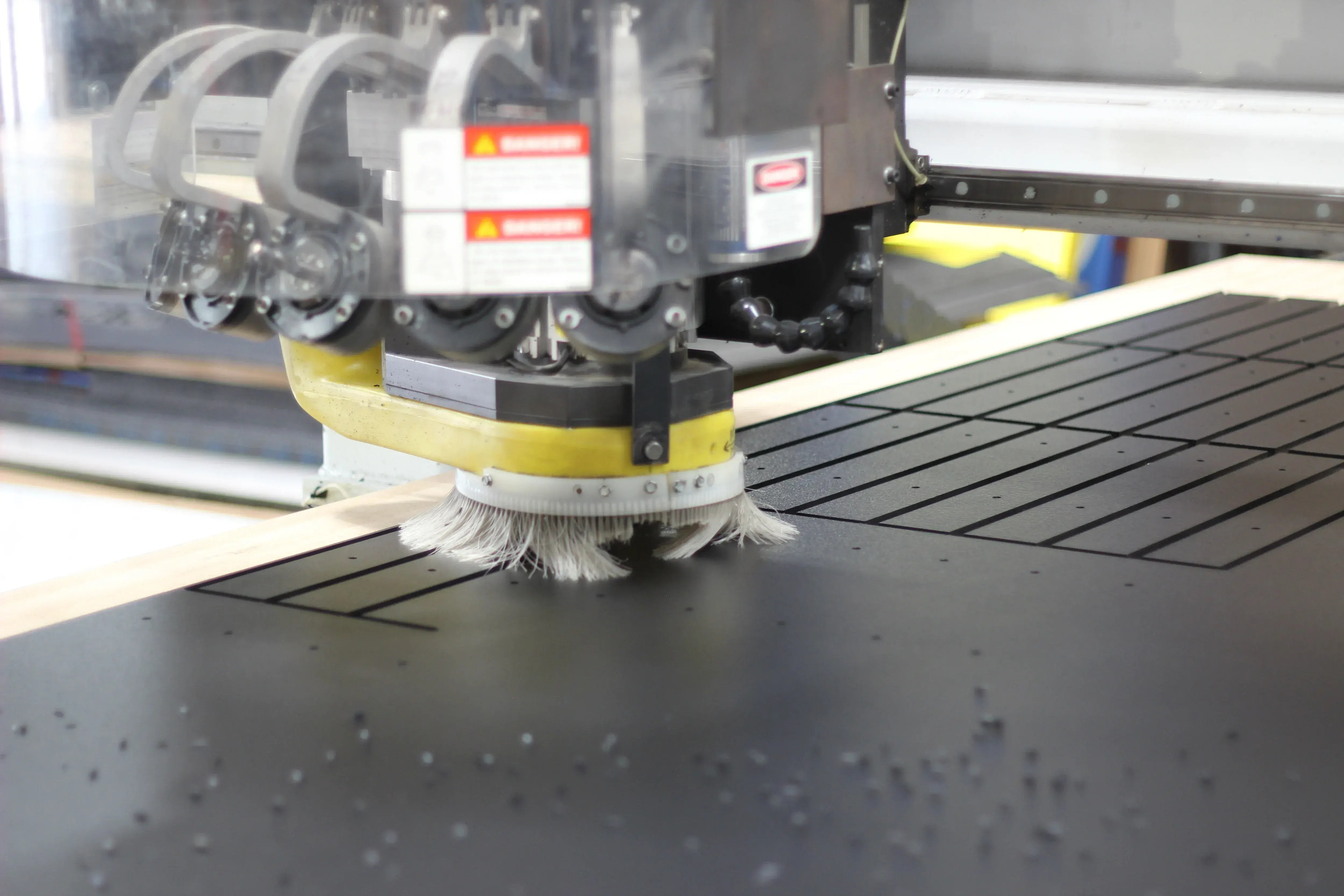 imgi_36_CE_CNC_Routing2